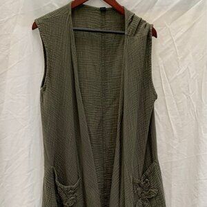 +RARE+ JZ brand Army green sleeveless GAUZE hi-low tunic with pockets (OS)
